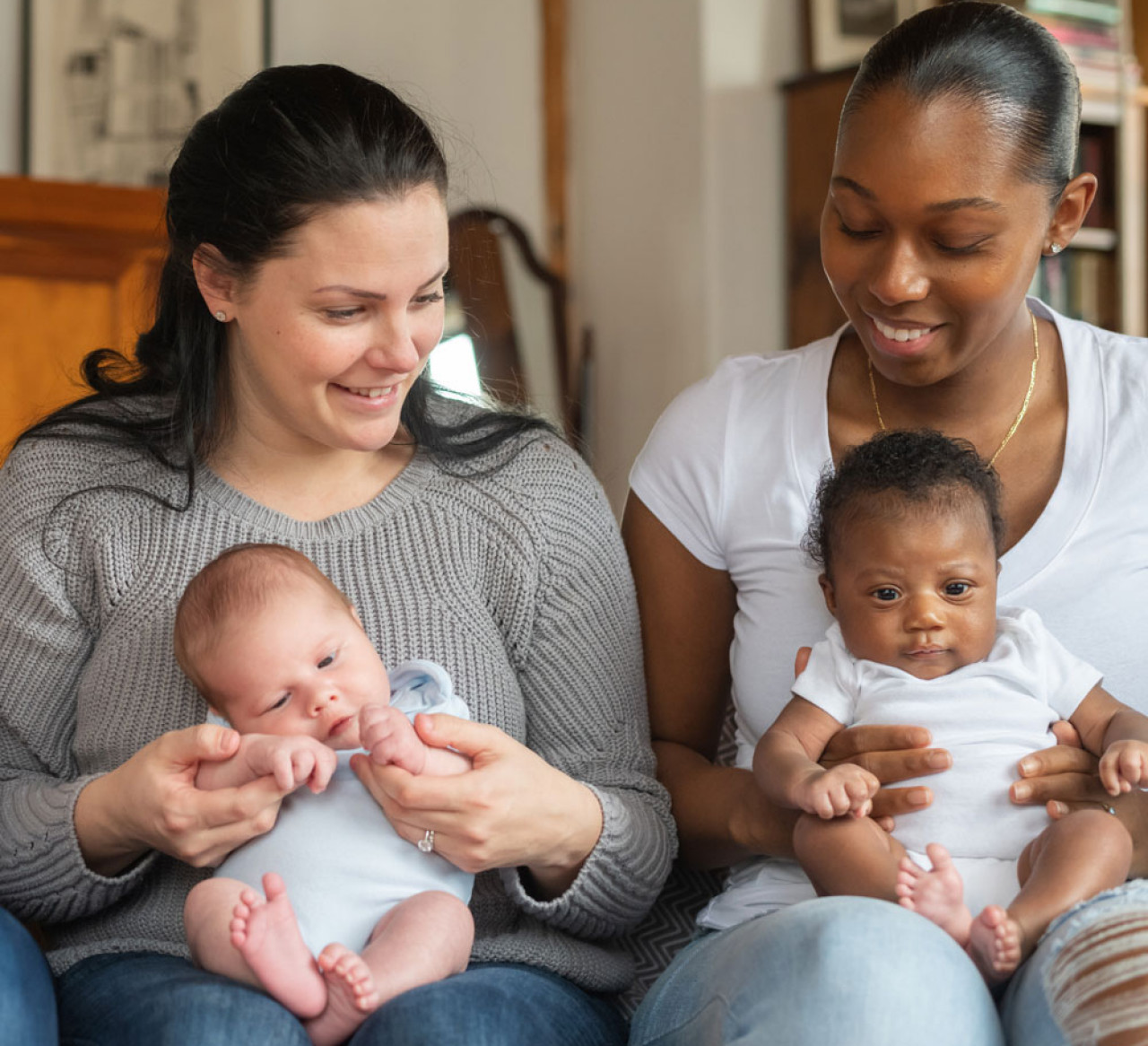 Unpacking Motherhood: Perinatal Peer Mood Support